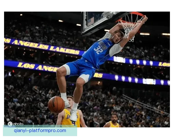 独行侠弗拉格本季九场砍三十以上领先其他新秀总和